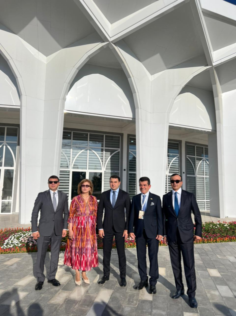 Özbəkistanda III Beynəlxalq Məqam Sənəti Forumunun açılışı olub